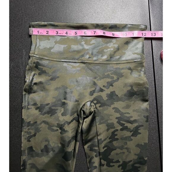 Spanx Green Camo High Waist Leggings Size S - Picture 12 of 15